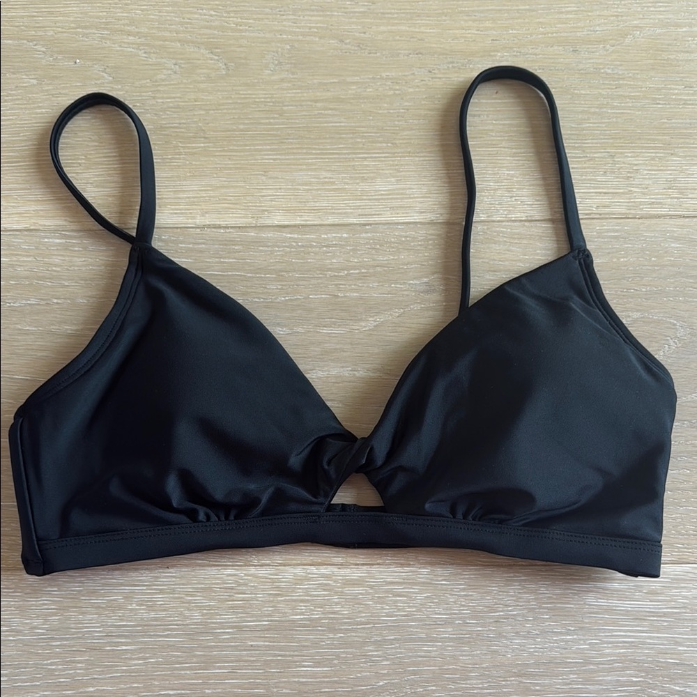 Cupshe Black Classic Bikini Set - Picture 5 of 8